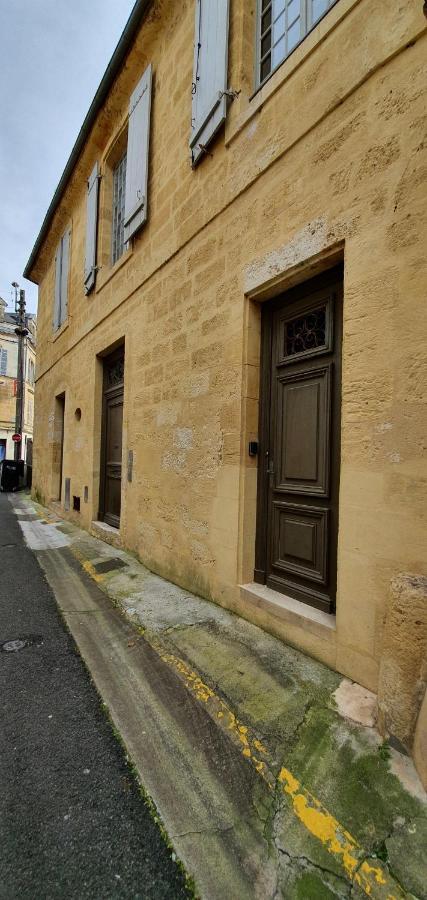 Appartement Duplex Au Coeur Du Centre Historique Bergerac Eksteriør bilde